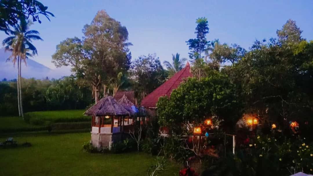 Hakiki Inn Bungalows Tetebatu Ngoại thất bức ảnh